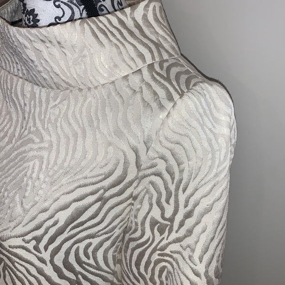 Michael Kors zebra print dressy shirt size 8 - Picture 5 of 11